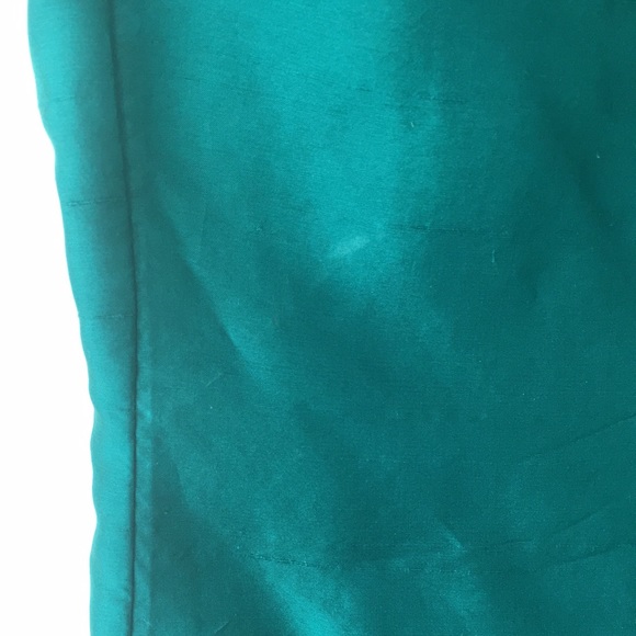 BANANA REPUBLIC | 100% Silk Blouse - Picture 4 of 10